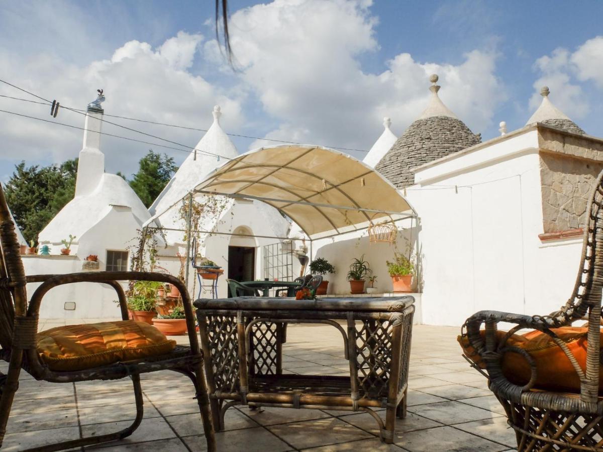 Вилла Trullo Chiari Di Bosco Мартина-Франка Экстерьер фото