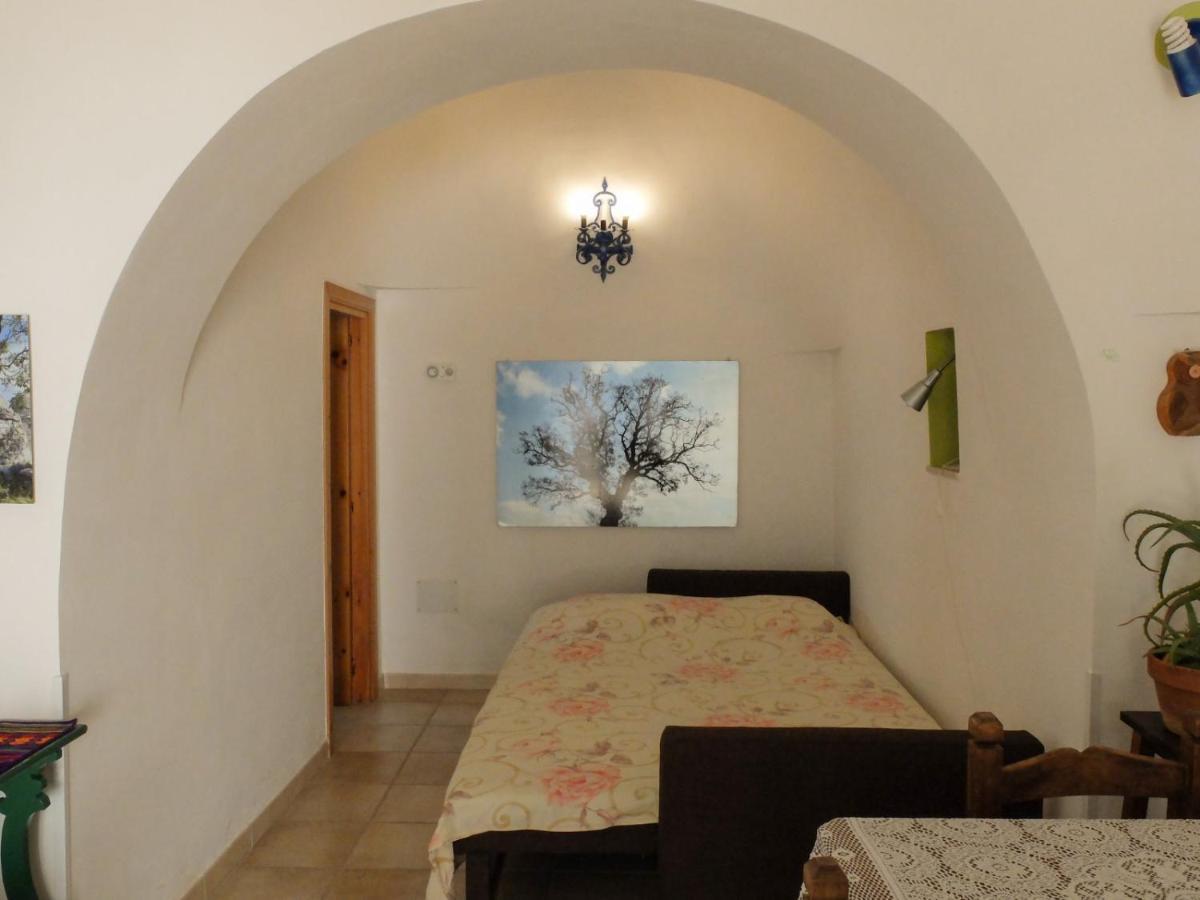 Вилла Trullo Chiari Di Bosco Мартина-Франка Экстерьер фото