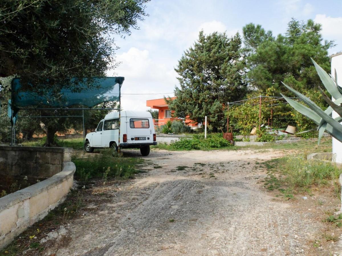 Вилла Trullo Chiari Di Bosco Мартина-Франка Экстерьер фото