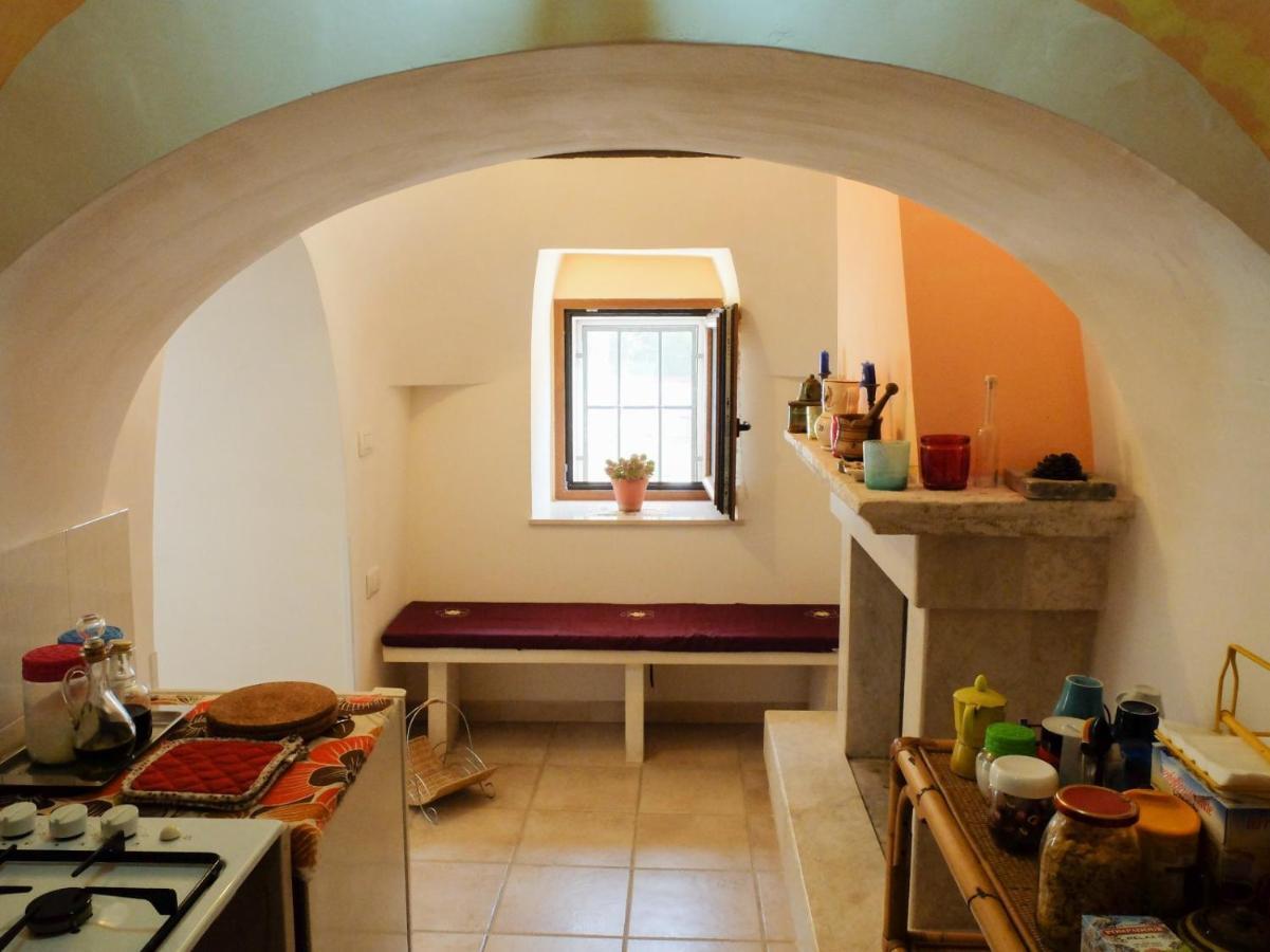 Вилла Trullo Chiari Di Bosco Мартина-Франка Экстерьер фото