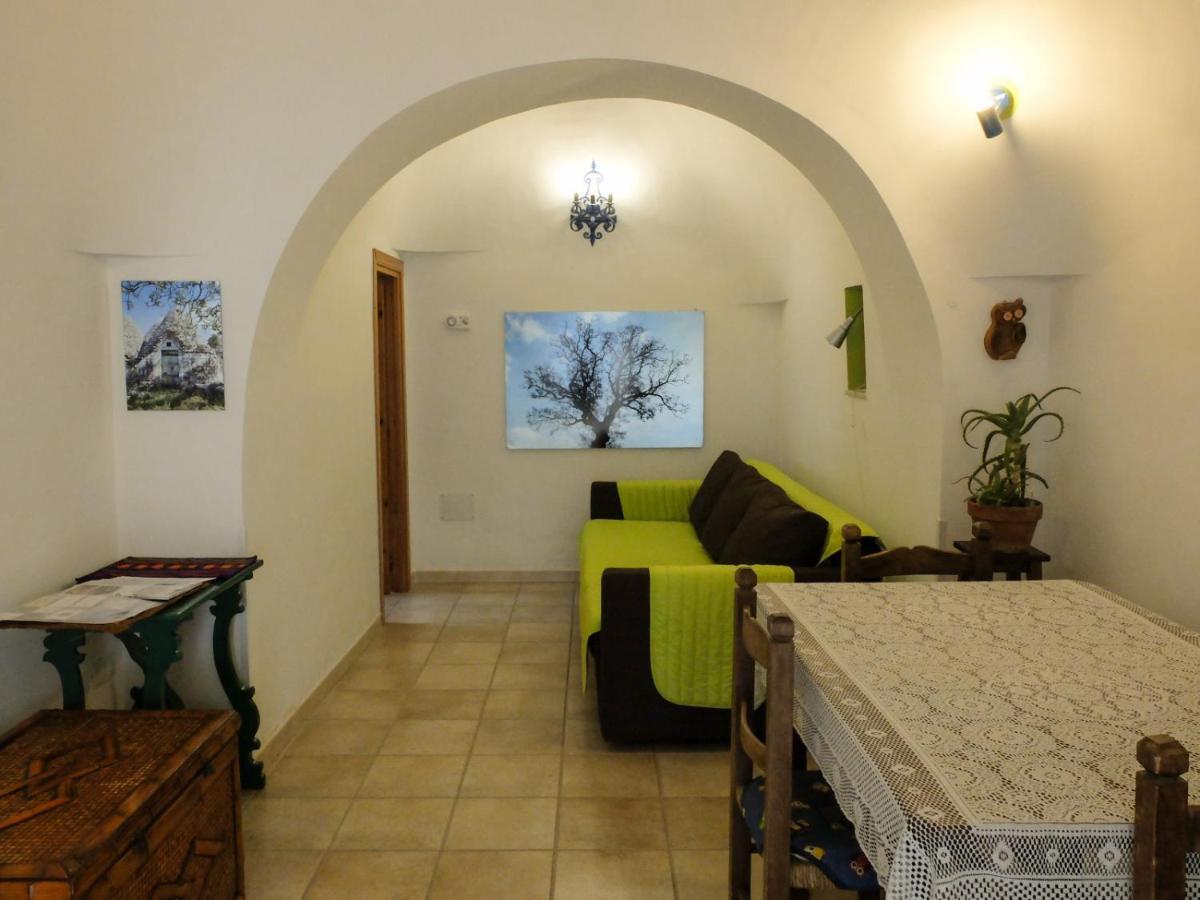 Вилла Trullo Chiari Di Bosco Мартина-Франка Экстерьер фото